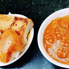A picture of Pav bhaji.