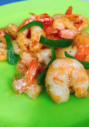 A picture of Seasoned fried shrimps.
