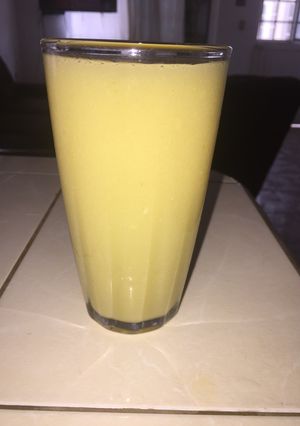 Una foto de Agua de guayaba con chía