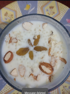 साबूदाने की खीर Sabudana Kheer Recipe In Hindi) रेसिपी मुख्य फोटो