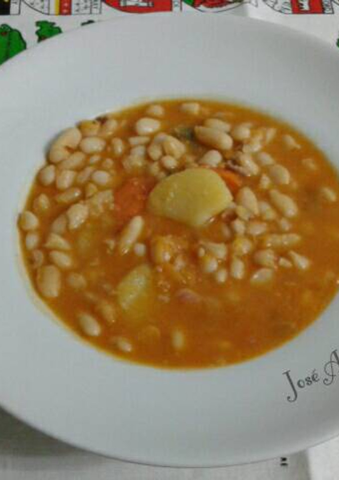 Una foto de Potaje de alubias blancas con calabaza