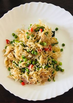 A picture of Vegetable vermicelli.