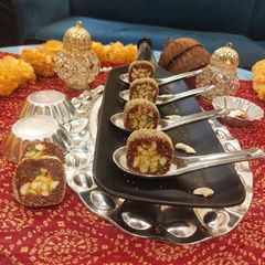 Anjeer Khajoor Roll A picture of Anjeer Khajoor Roll.