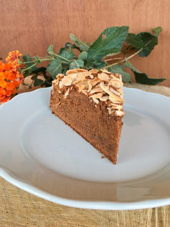 Foto de Bolo de Amêndoa e Alfarroba