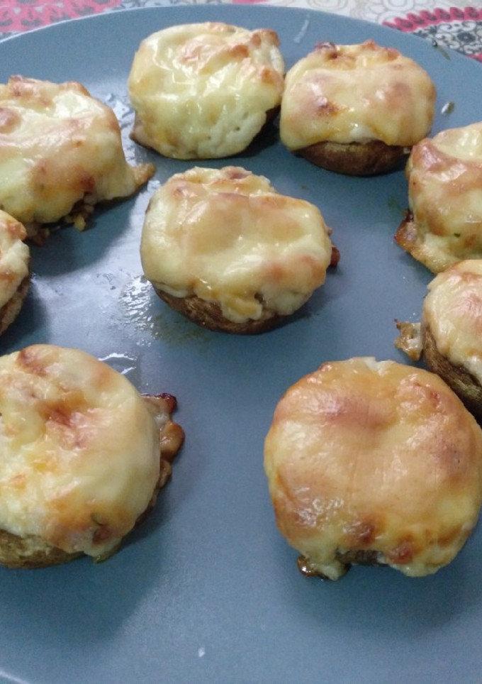 Una foto de Champiñones rellenos de mascarpone y jamón