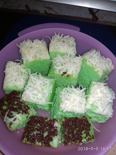 Foto resep Bolu kukus pandan
