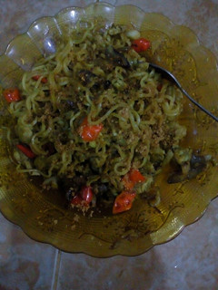 Foto resep Mie instan rebus jadi mie goreng