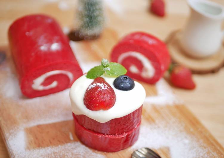Red Velvet Swiss Roll Cake