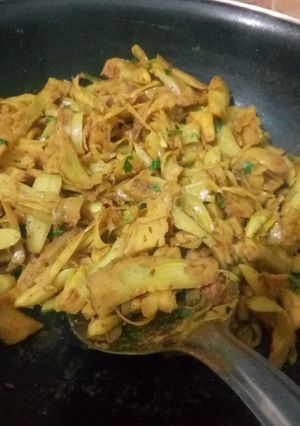 कटहल की सब्जी (Kathal ki sabji recipe in Hindi) रेसिपी मुख्य फोटो