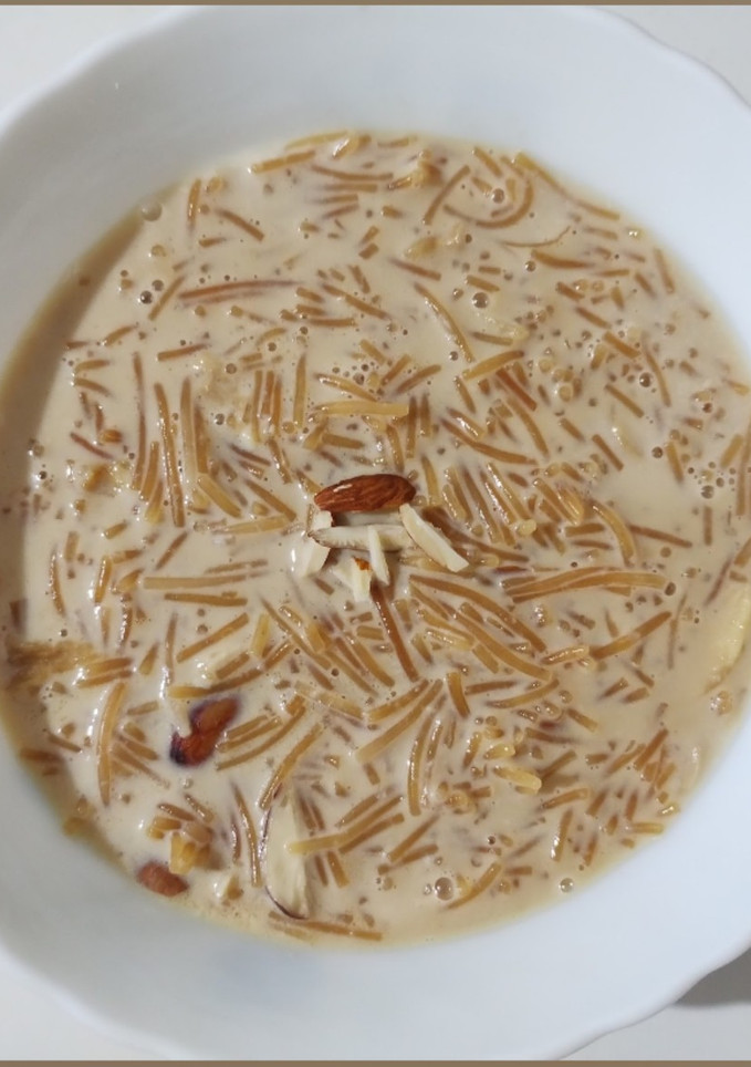 A picture of Semiya (Vermicelli) Kheer.