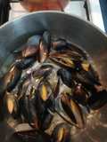 Mejillones con vino blanco