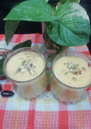 A picture of Litchi & Mango Smoothie.