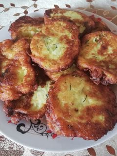 O poză a rețetei Chiftele de dovlecel.