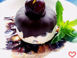 Bomba helada de queso y dulce de leche con crujiente de chocolate