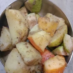 A picture of Mix Fruit Chaat.