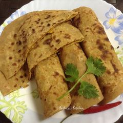 Stuffed Leftover Dal Paratha A picture of Stuffed Leftover Dal Paratha.