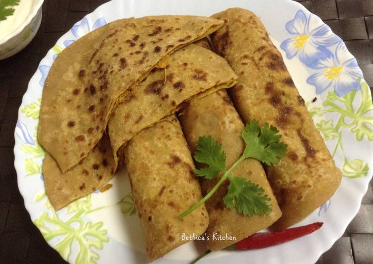 Step-by-Step Guide to Make Award-winning Stuffed Leftover Dal Paratha