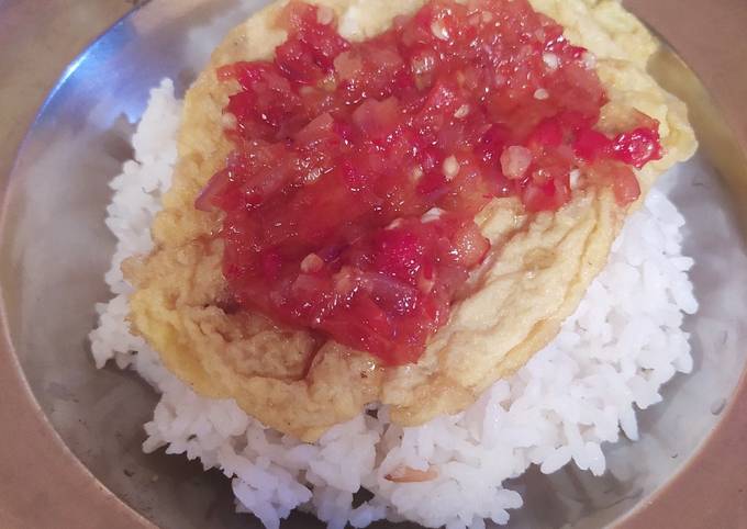 Resep Telur Dadar Sambal Ala Angkringan Oleh Anitya Ratna Hapsari Cookpad