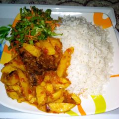 A picture of White rice and Irish sp.