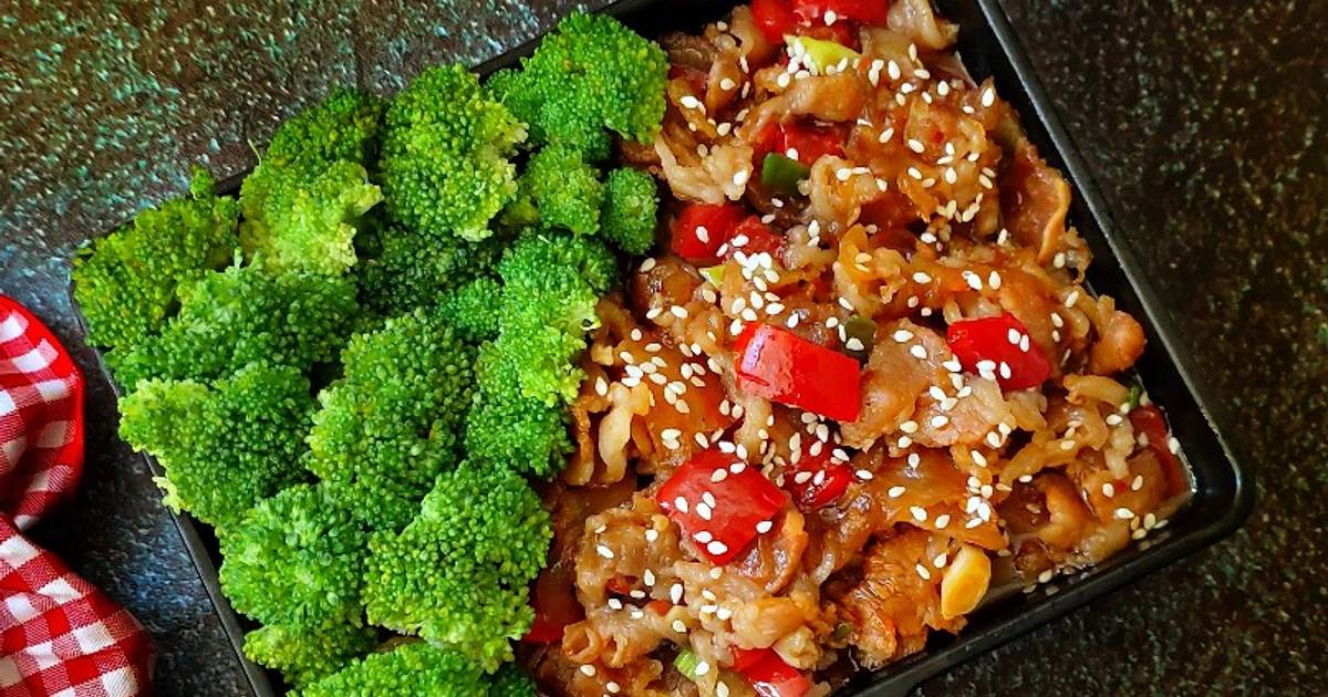 Resep Brokoli beef teriyaki oleh PutriChristian - Cookpad