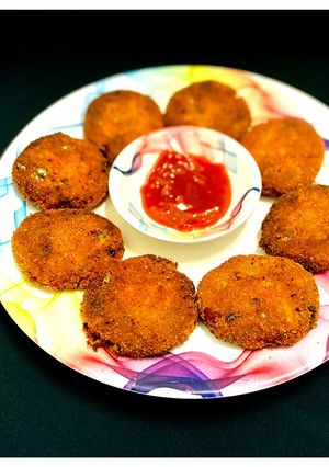 A picture of Paneer vegetable cutlet.