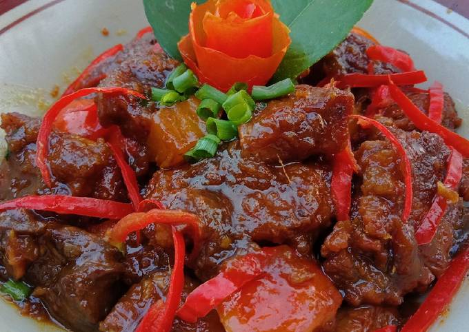 Semur Daging Sapi