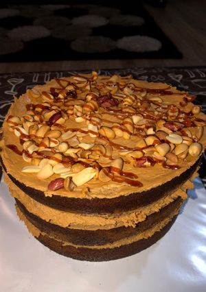 عکسی از دستور کیک بادام زمینی