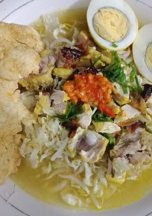 Foto resep Soto Ayam maknyus.