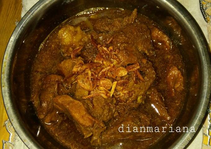 Semur daging sapi