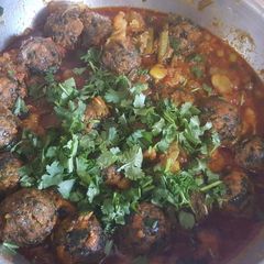 A picture of Gujarati undhiyu.