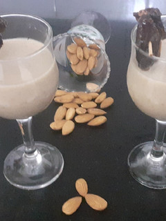 A picture of Dates and Almond milkshake.