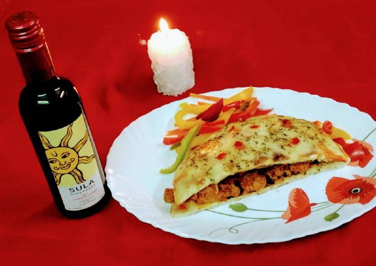 Recipe of Any-night-of-the-week WINE ROASTED CHEESE BURST BBQ CHICKEN and NAAN SANDWICH