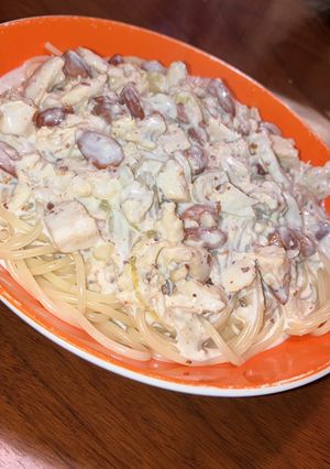 Una foto de Crema almendras y pollo