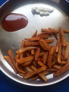 ஃப்ரெஞ்ச் ப்ரை (French fry recipe in tamil) செய்முறை முக்கிய புகைப்படம்