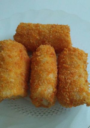 Foto resep Risols isi ragout syrn n telor,renyah banget