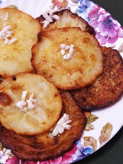 राजस्थानी रबड़ी मालपुआ (Rajasthani rabdi malpua recipe in Hindi) रेसिपी मुख्य फोटो