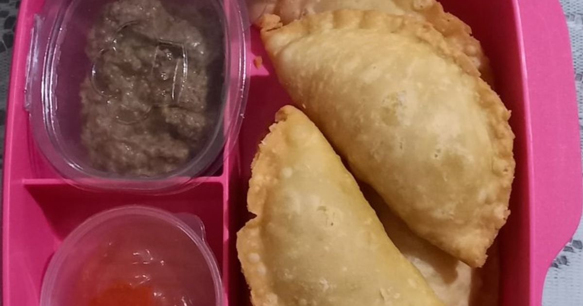 Pastel Isi Bihun🥟