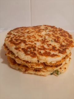 Una foto de Tortitas de coliflor