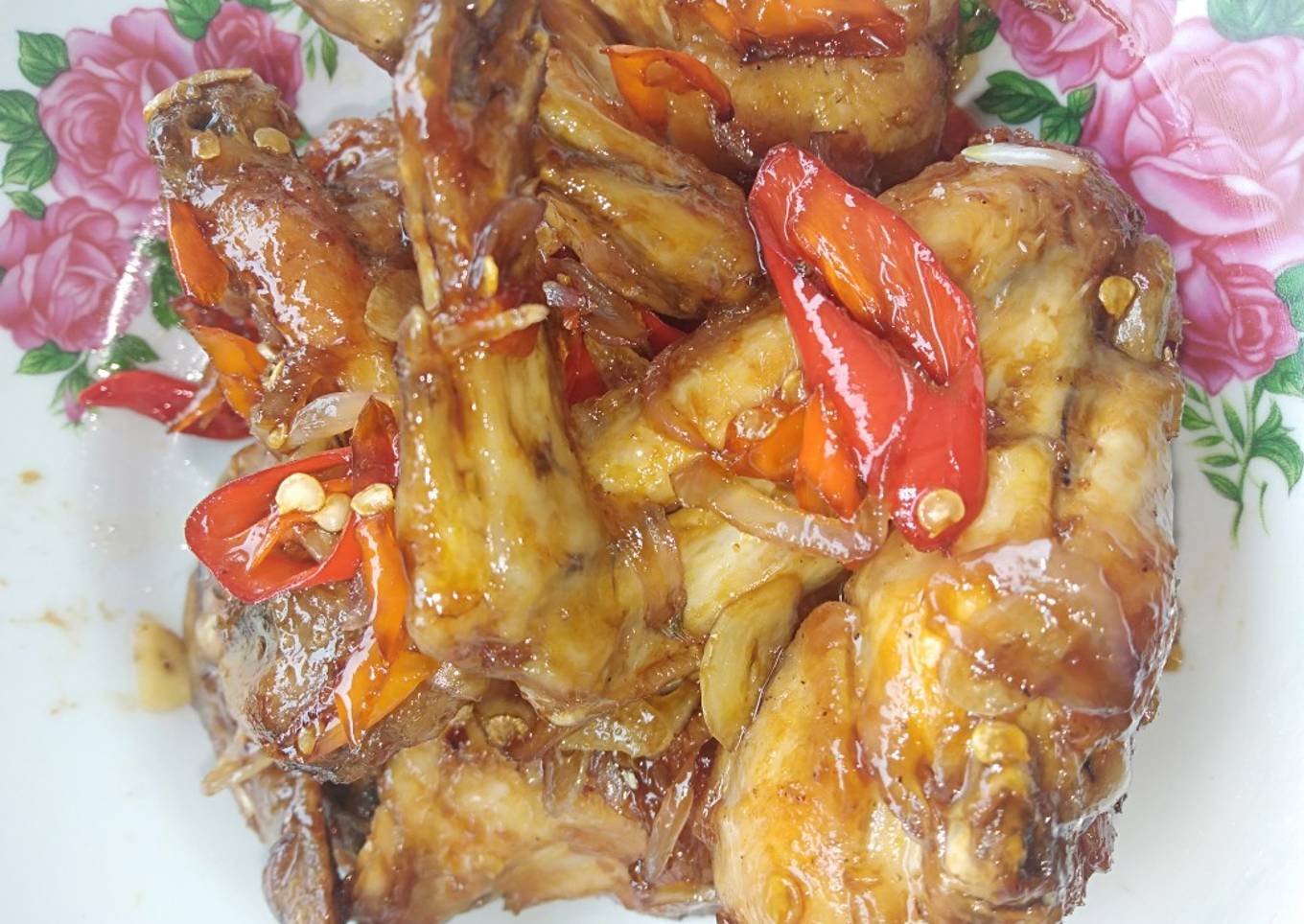 Ayam goreng saus mentega