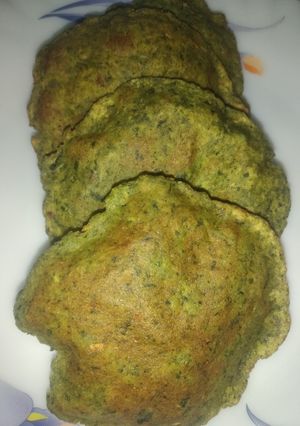 बथूआ मसाला पूड़ी (bathiya masala poori recipe in Hindi) रेसिपी मुख्य फोटो