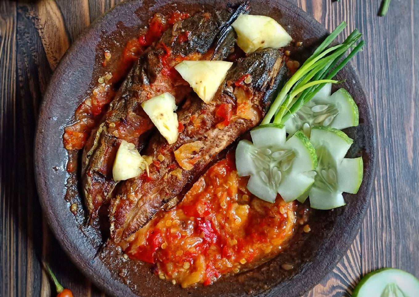 Pecak Ikan Asap Sambal Nanas