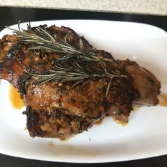 A picture of My Tuscan Lamb. 🙂.