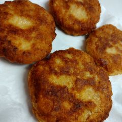 A picture of Fried Chicken Fritters 🤤.