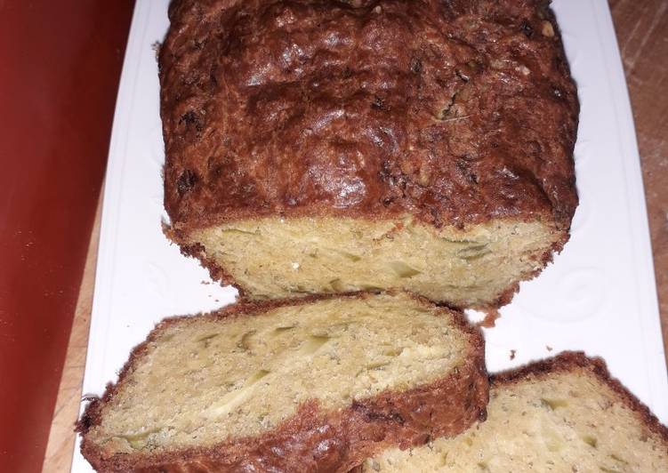 Plumcake salato con farina di ceci e zucchine