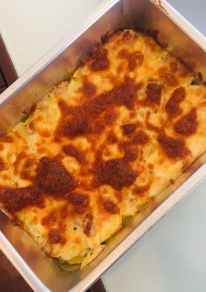 A picture of Old fashioned Scalloped Potatoes.