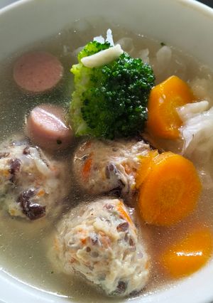 Sup Rambuta Resep Sup Bakso Lohua (Bakso Rambutan) oleh Bunda Ririn - Cookpad