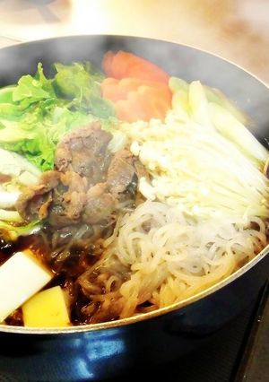A picture of Easy and Delicious Sukiyaki from Scratch.