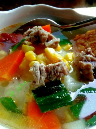 Cara Mudah Menyiapkan Resep Sop warna warni yang Enak Banget Anti Ribet, Lezat Sekali