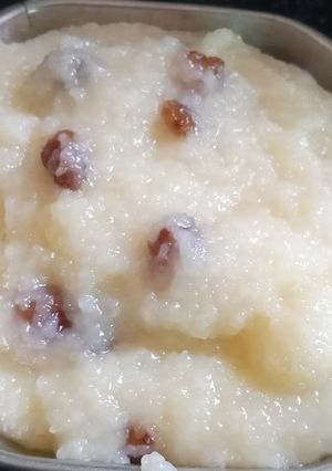 સોજી નો હલવો (Sooji Halwa Recipe In Gujarati) રેસીપી મુખ્ય ફોટો