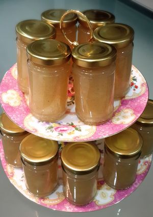 รูปของ Pear with real vanilla pod confiture (แยมลูกแพร์วนิลา)